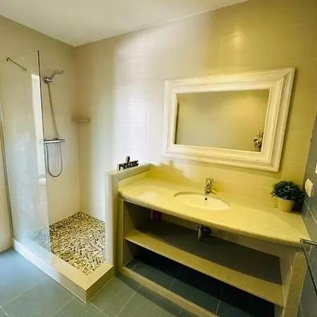 Issa. Impresionante Loft Holiday home *