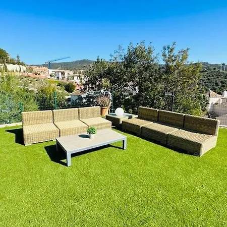 Holiday home Issa. Impresionante Loft Marbella